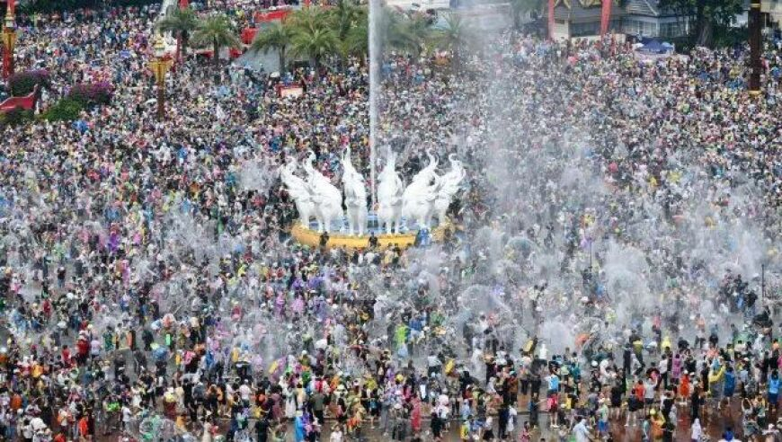 香港澳門,整容風(fēng)潮席卷特朗普圈子_移動版V13.86
